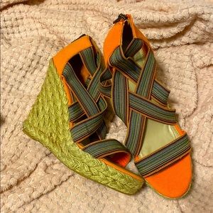 *NEVER WORN* ALDO Wedge heeled espadrilles